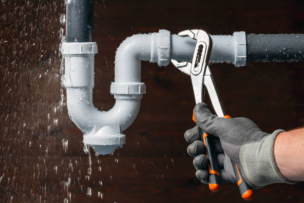 Professional Plumbing technician working in Evans, WV